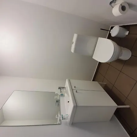 Pa Landet شقة غريندستيد